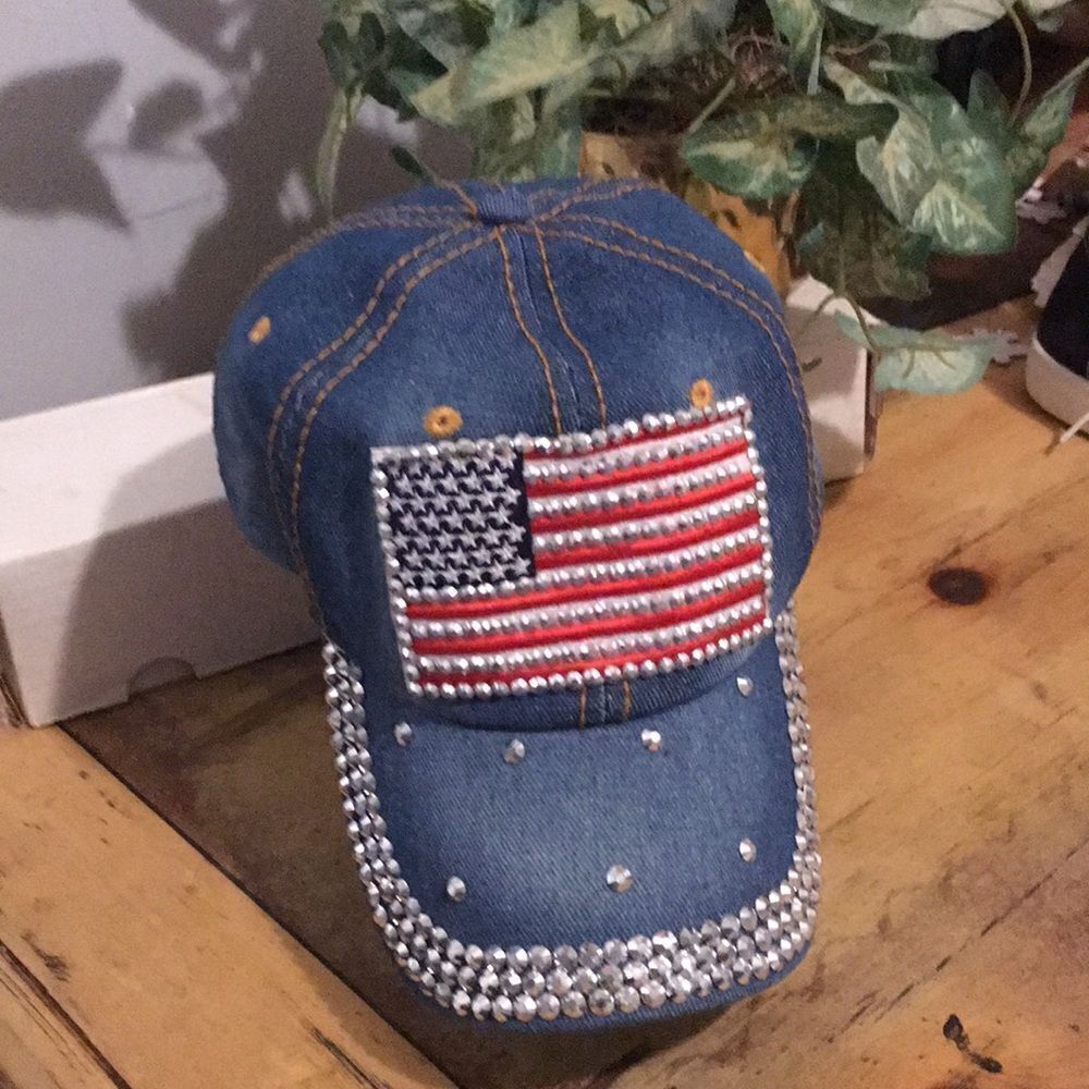 Jewel studded baseball cap - Picture 9 of 10